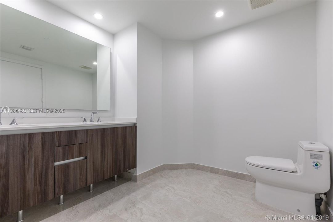 En Renta: $5,100 (2 camas, 2 baños, 1171 Pies cuadrados)