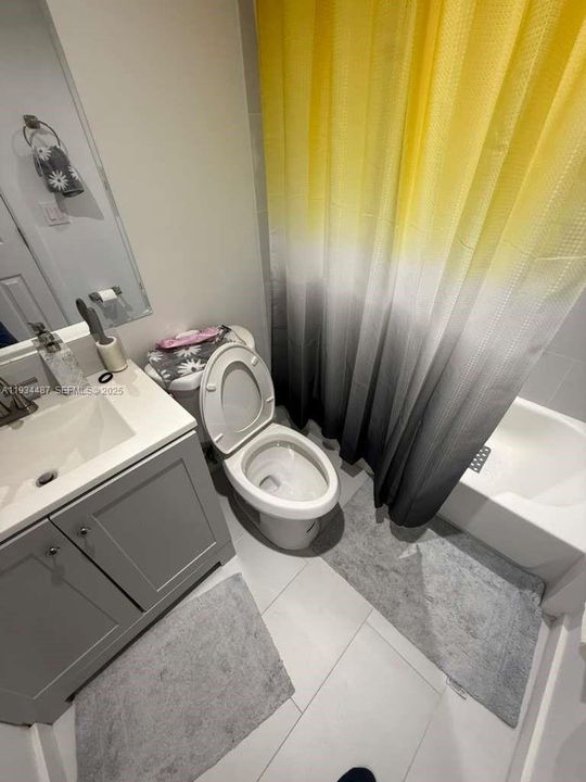 For Rent: $1,790 (2 beds, 2 baths, 822 Square Feet)