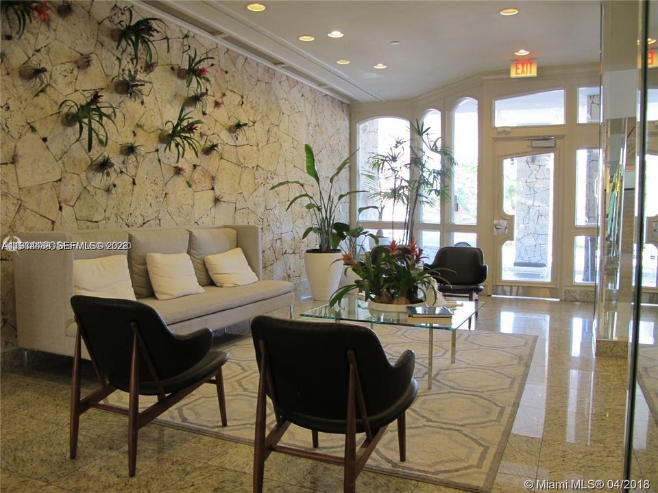 For Sale: $3,000 (2 beds, 2 baths, 1229 Square Feet)