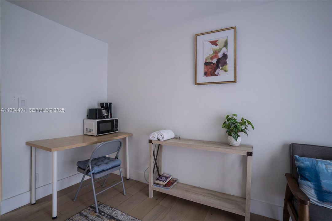 В аренду: $1,250 (1 спален, 1 ванн, 0 Квадратных фут)