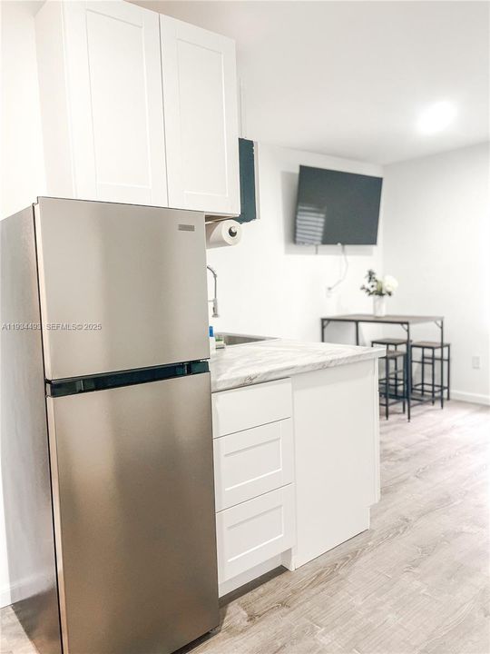 В аренду: $1,600 (1 спален, 1 ванн, 1046 Квадратных фут)