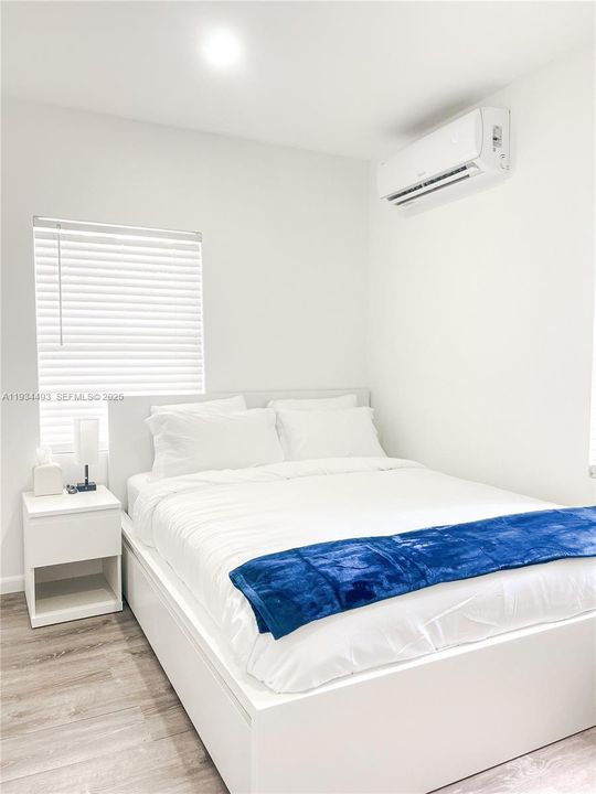 В аренду: $1,600 (1 спален, 1 ванн, 1046 Квадратных фут)