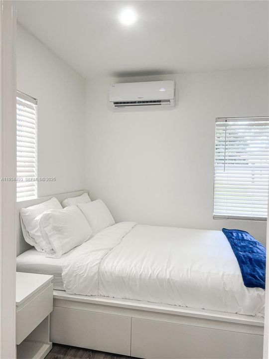 В аренду: $1,600 (1 спален, 1 ванн, 1046 Квадратных фут)