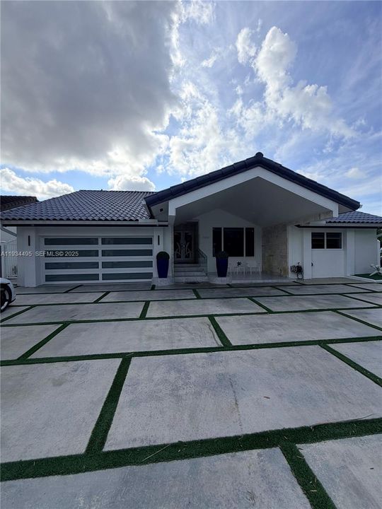 На продажу: $1,175,000 (3 спален, 3 ванн, 2145 Квадратных фут)