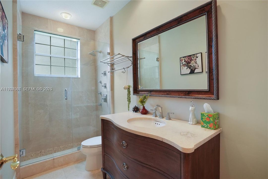 В аренду: $8,000 (4 спален, 3 ванн, 2984 Квадратных фут)