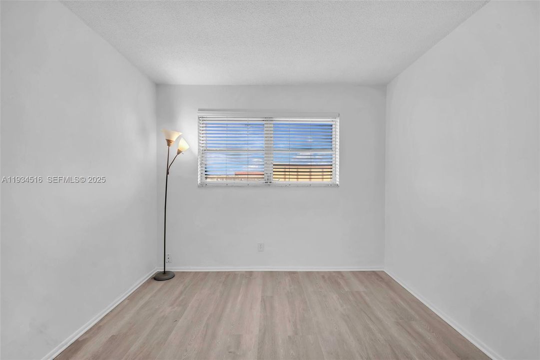 En Venta: $139,999 (2 camas, 2 baños, 950 Pies cuadrados)