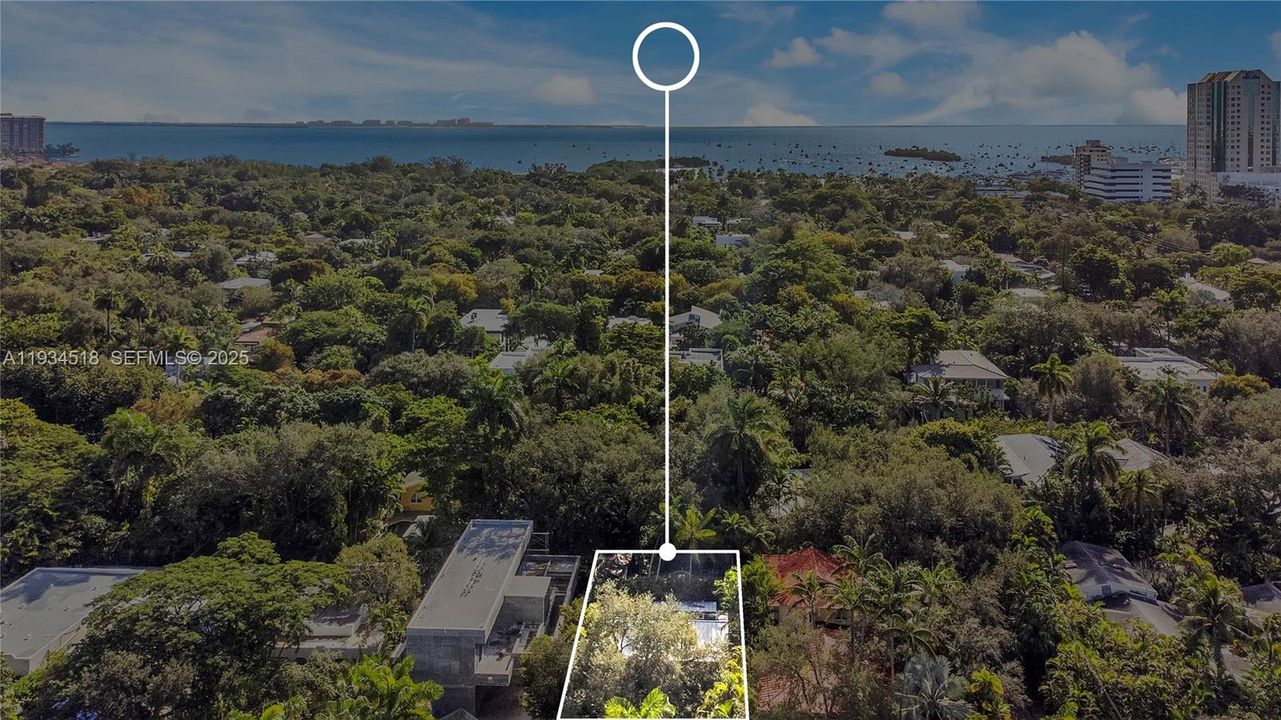 For Sale: $2,000,000 (2 beds, 1 baths, 1059 Square Feet)