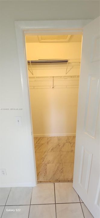 En Renta: $2,950 (3 camas, 3 baños, 2040 Pies cuadrados)