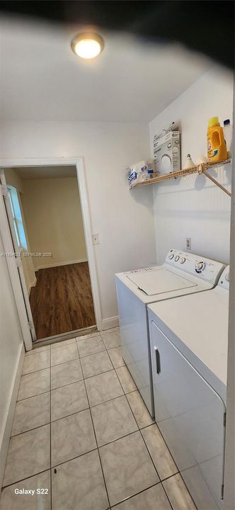 En Renta: $2,950 (3 camas, 3 baños, 2040 Pies cuadrados)