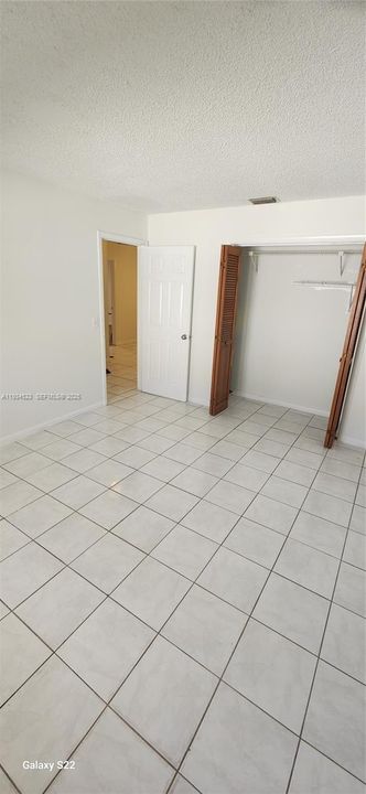 En Renta: $2,950 (3 camas, 3 baños, 2040 Pies cuadrados)