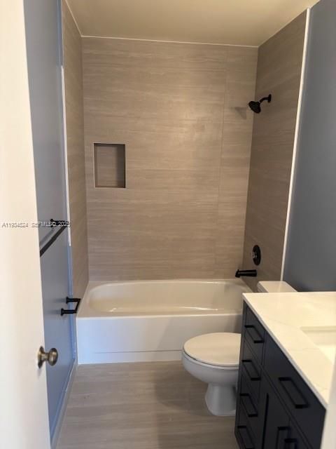 For Rent: $24,000 (2 beds, 2 baths, 817 Square Feet)