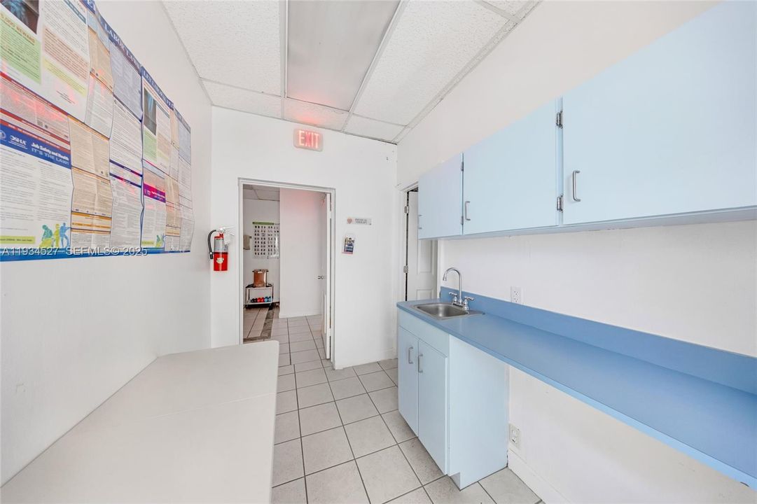 В аренду: $38 (0 спален, 0 ванн, 0 Квадратных фут)