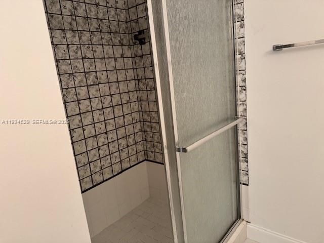 出租: $2,950 (3 贝兹, 2 浴室, 1704 平方英尺)