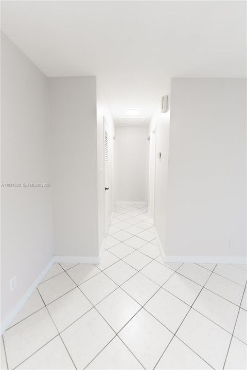 待售: $635,000 (2 贝兹, 2 浴室, 1786 平方英尺)