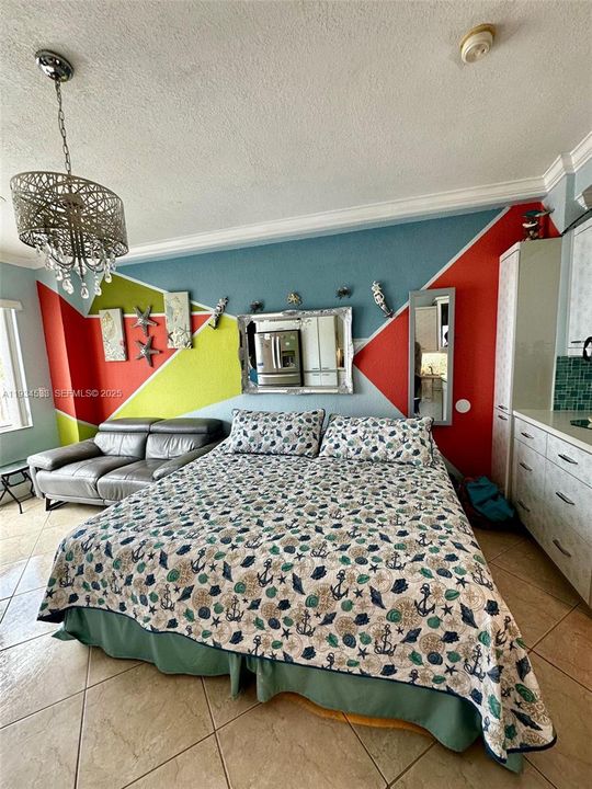 For Rent: $2,400 (0 beds, 0 baths, 345 Square Feet)