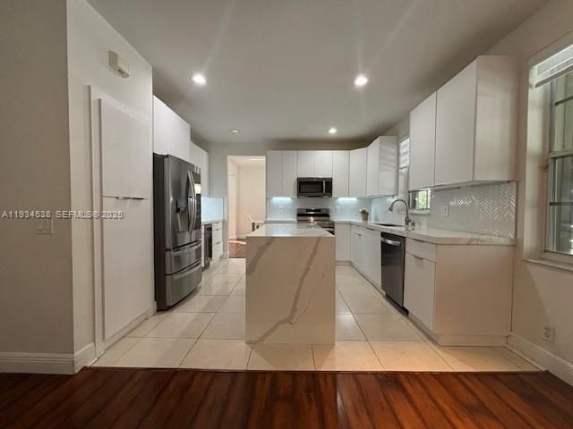 En Renta: $6,200 (5 camas, 4 baños, 3122 Pies cuadrados)