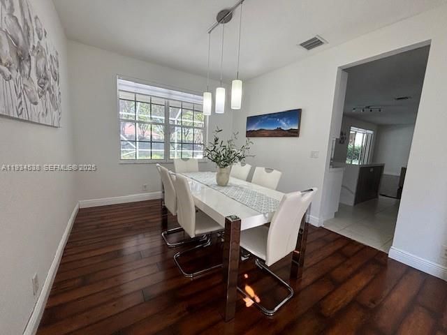 En Renta: $6,200 (5 camas, 4 baños, 3122 Pies cuadrados)