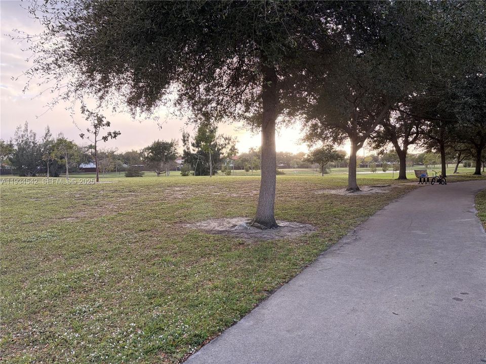 В аренду: $2,550 (2 спален, 2 ванн, 1241 Квадратных фут)