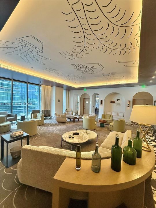 For Sale: $1,190,000 (3 beds, 3 baths, 1450 Square Feet)