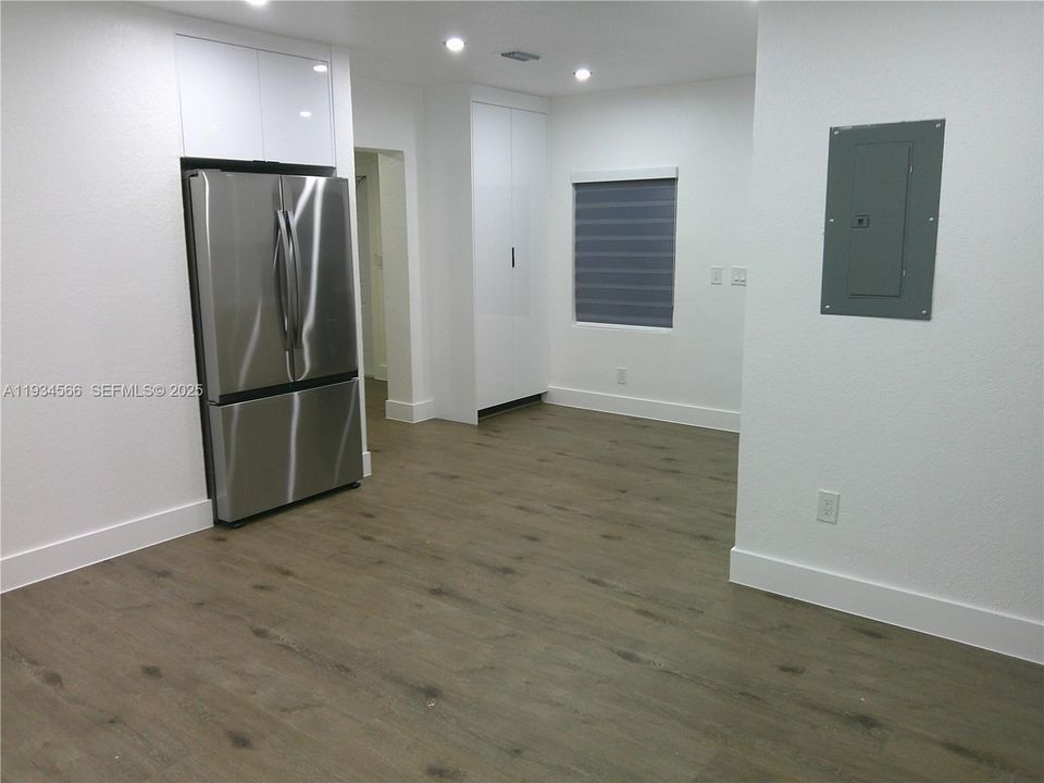 For Rent: $3,200 (3 beds, 2 baths, 0 Square Feet)