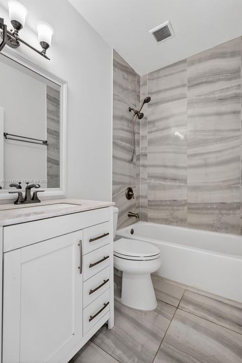 For Sale: $874,999 (4 beds, 3 baths, 2700 Square Feet)