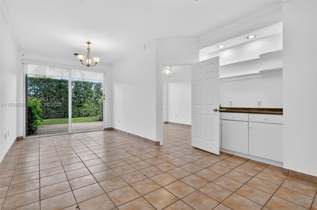 For Sale: $874,999 (4 beds, 3 baths, 2700 Square Feet)