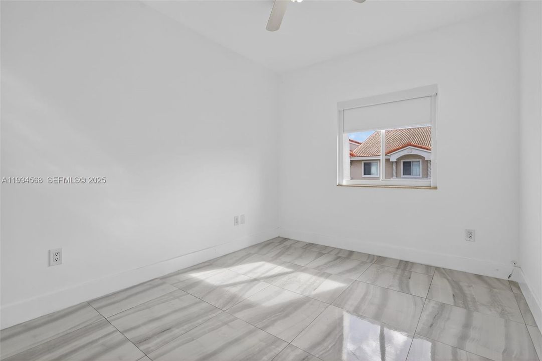 For Sale: $874,999 (4 beds, 3 baths, 2700 Square Feet)