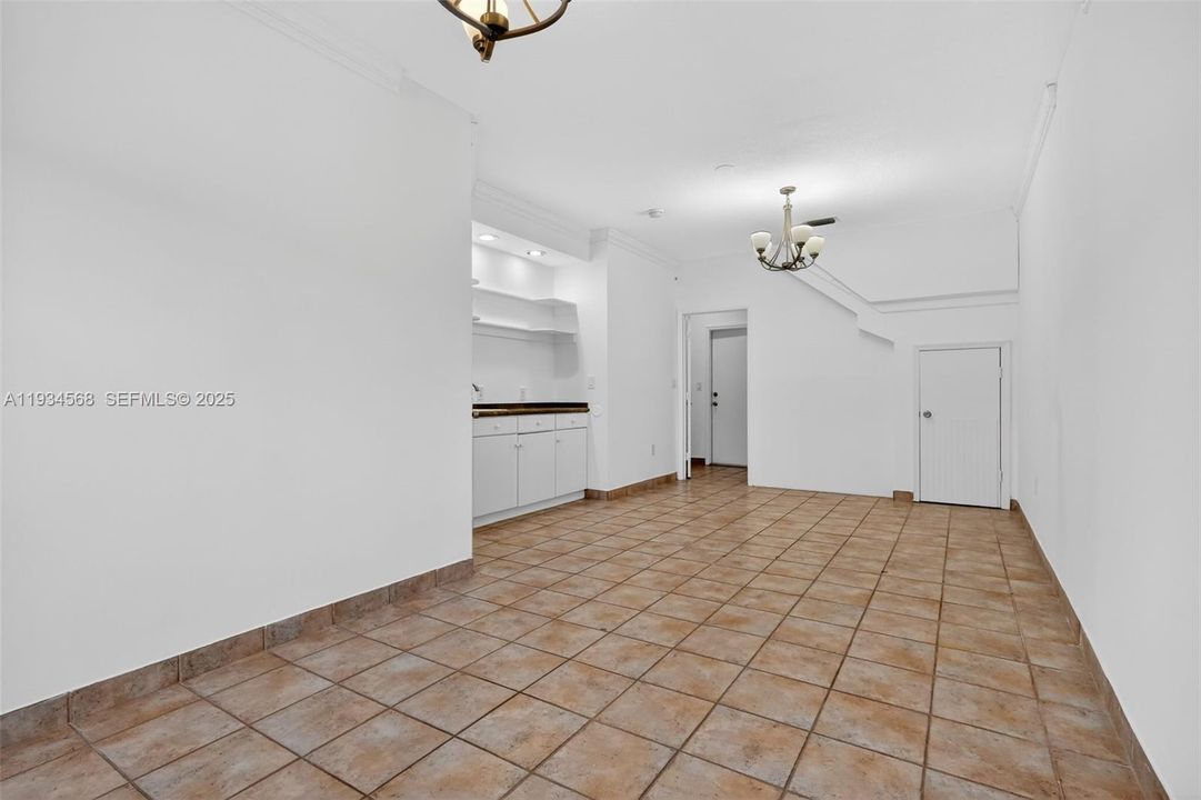 For Sale: $874,999 (4 beds, 3 baths, 2700 Square Feet)