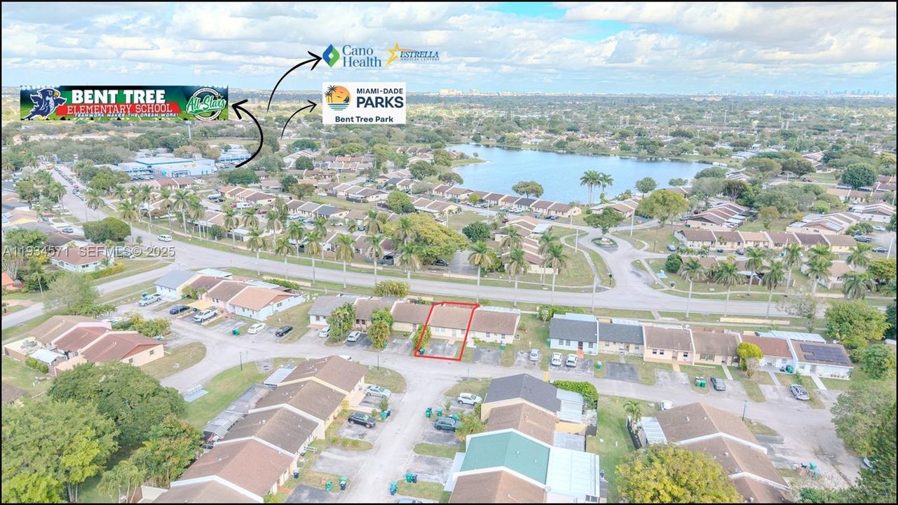 For Rent: $2,600 (2 beds, 2 baths, 1030 Square Feet)