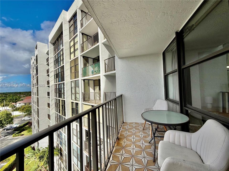 En Renta: $2,800 (2 camas, 2 baños, 1075 Pies cuadrados)