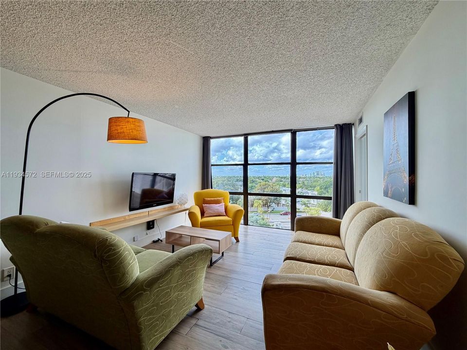 En Renta: $2,800 (2 camas, 2 baños, 1075 Pies cuadrados)