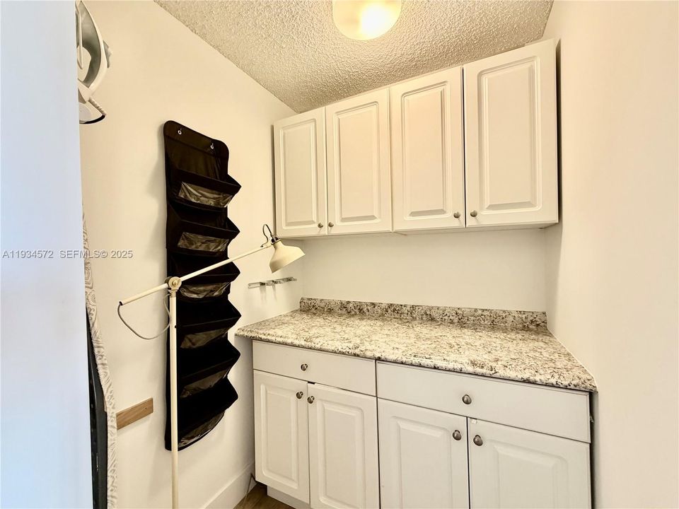 En Renta: $2,800 (2 camas, 2 baños, 1075 Pies cuadrados)