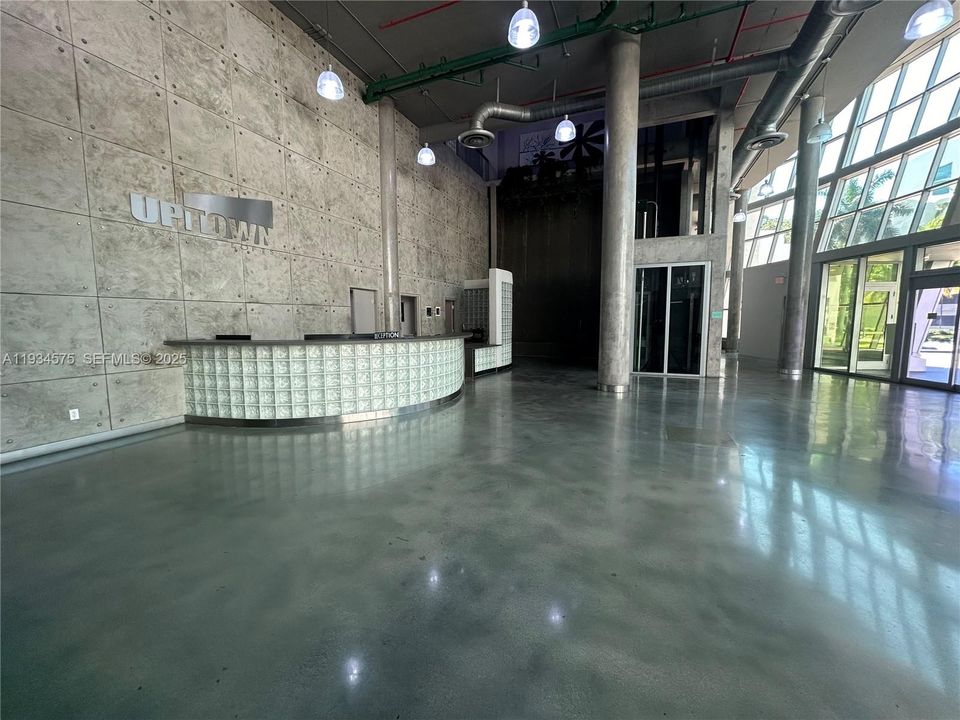 For Sale: $670,000 (3 beds, 2 baths, 1362 Square Feet)