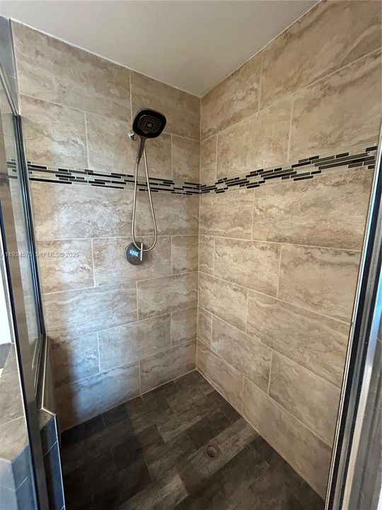 For Sale: $670,000 (3 beds, 2 baths, 1362 Square Feet)