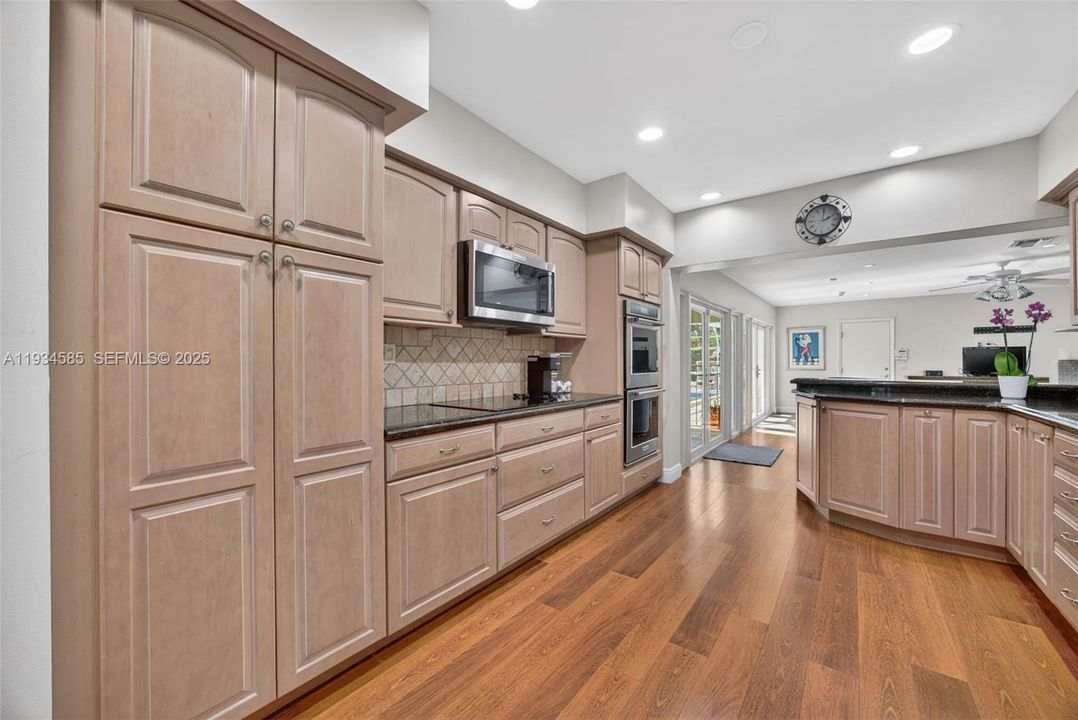 For Sale: $1,650,000 (4 beds, 2 baths, 2374 Square Feet)