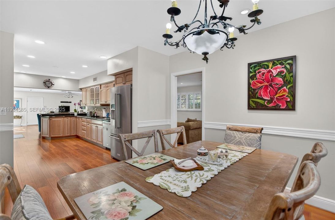 For Sale: $1,650,000 (4 beds, 2 baths, 2374 Square Feet)