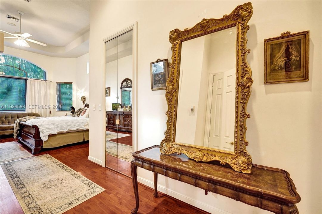 For Sale: $2,600,000 (5 beds, 4 baths, 3968 Square Feet)