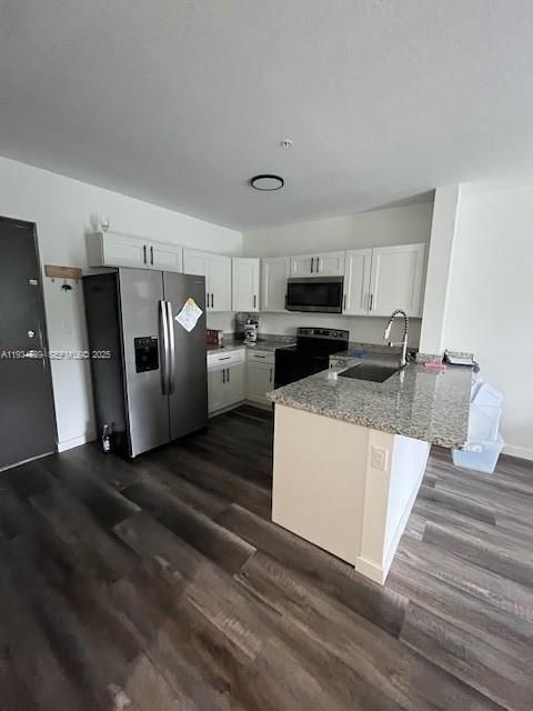 For Rent: $1,700 (1 beds, 1 baths, 710 Square Feet)