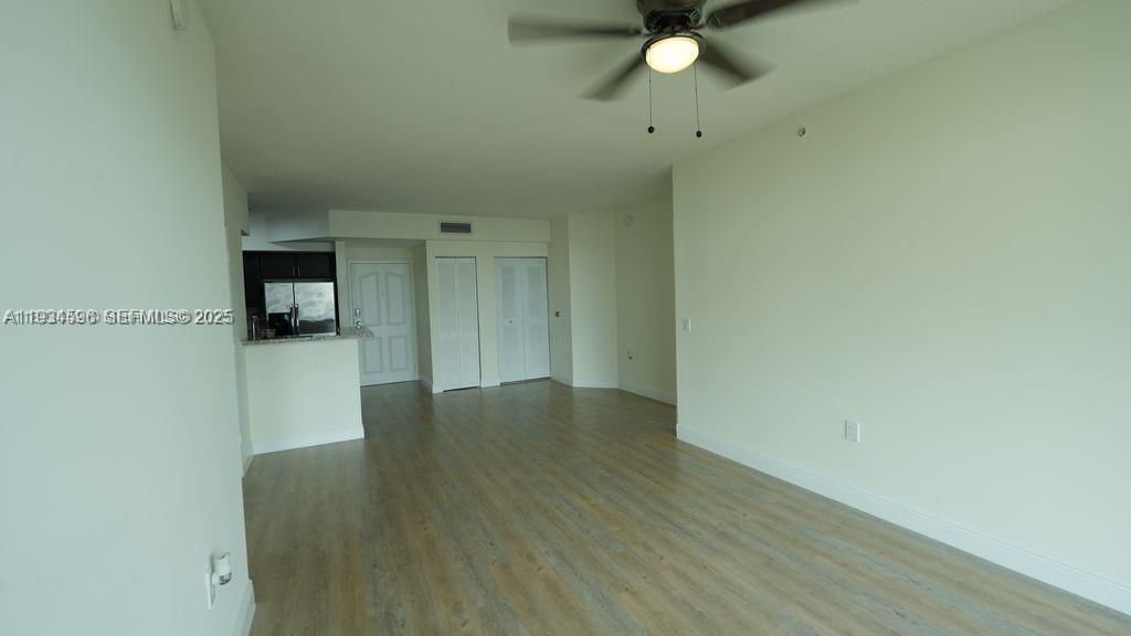 For Rent: $3,221 (2 beds, 2 baths, 253382 Square Feet)