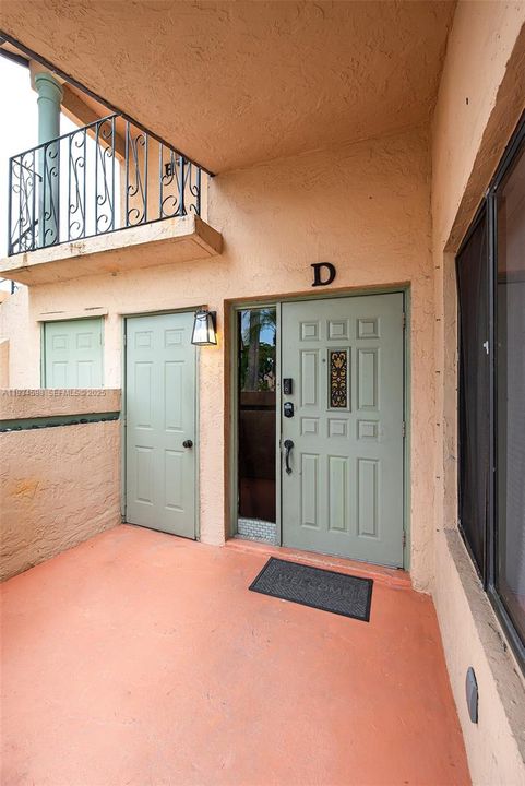 For Rent: $3,100 (3 beds, 2 baths, 1170 Square Feet)