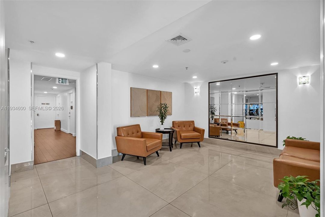For Sale: $675,000 (2 beds, 2 baths, 1730 Square Feet)