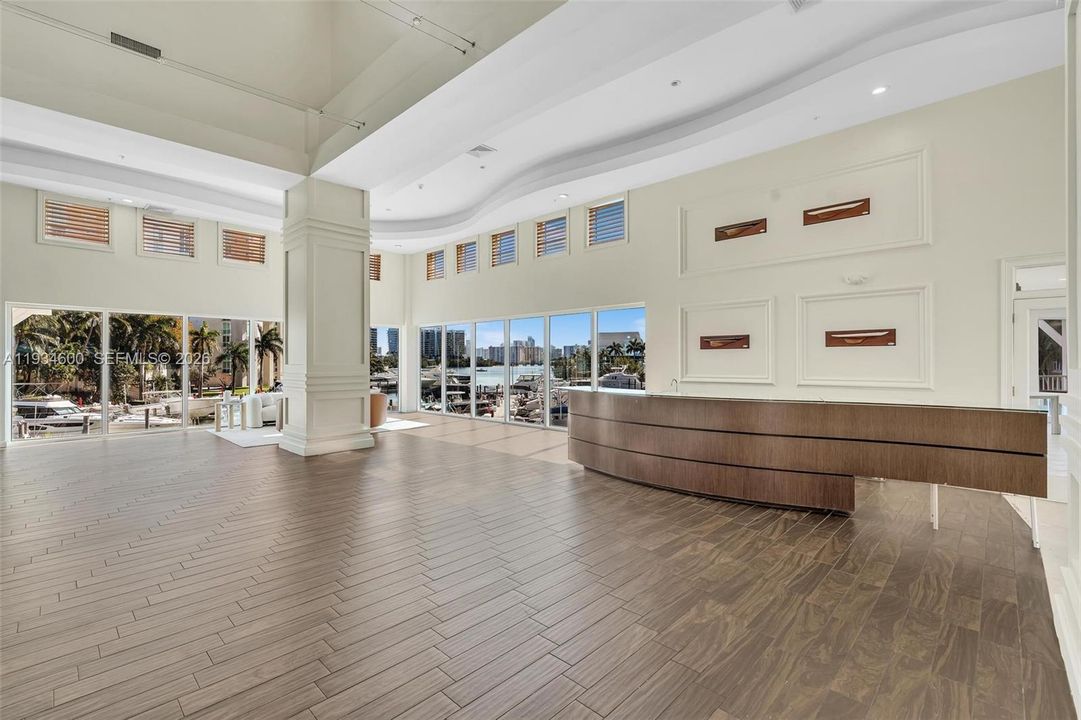 For Sale: $675,000 (2 beds, 2 baths, 1730 Square Feet)