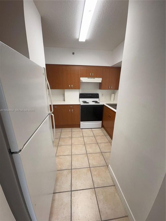 待售: $370,000 (3 贝兹, 2 浴室, 1187 平方英尺)