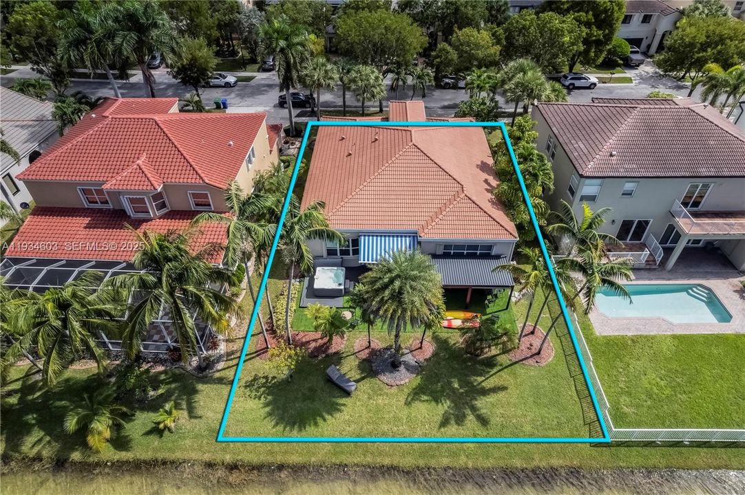 For Rent: $6,950 (3 beds, 2 baths, 2469 Square Feet)