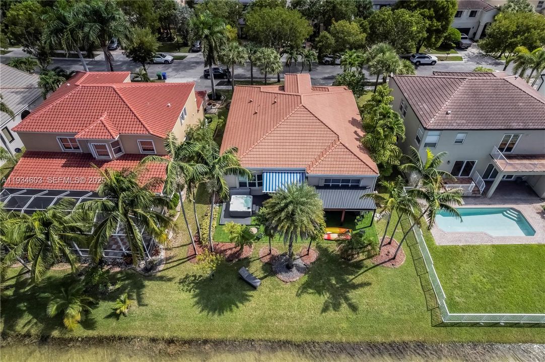 For Rent: $6,950 (3 beds, 2 baths, 2469 Square Feet)