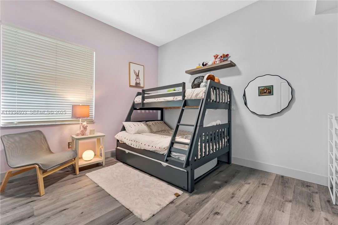 For Rent: $6,950 (3 beds, 2 baths, 2469 Square Feet)