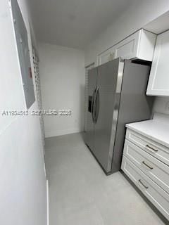 待售: $235,000 (1 贝兹, 1 浴室, 813 平方英尺)