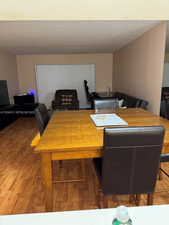 En Venta: $179,000 (2 camas, 2 baños, 1119 Pies cuadrados)