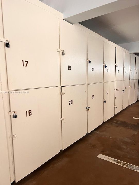 En Venta: $425,000 (1 camas, 1 baños, 660 Pies cuadrados)