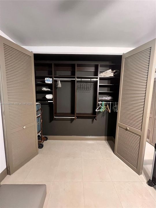 En Venta: $425,000 (1 camas, 1 baños, 660 Pies cuadrados)